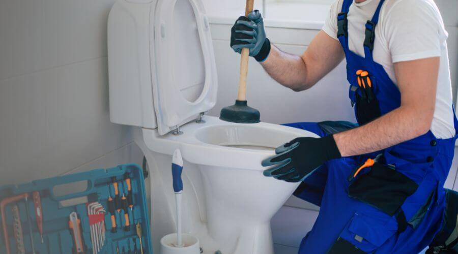 Professional expert plumbing services in Jefferson City, MO